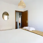 E Confortavel Junto Ao Bairro Da Graca * Lisboa