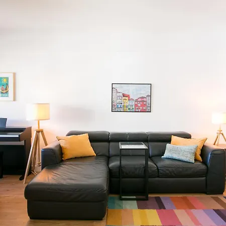 E Confortavel Junto Ao Bairro Da Graca Daire Lisboa