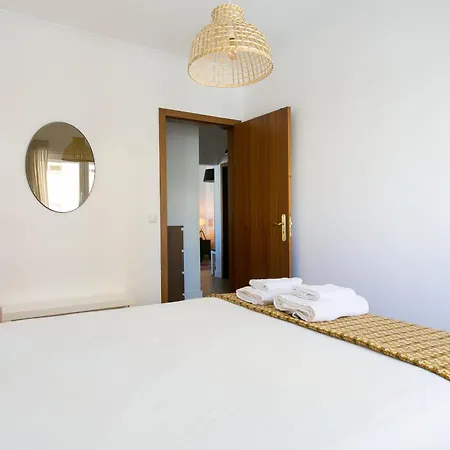 E Confortavel Junto Ao Bairro Da Graca * Lisboa