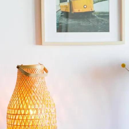 Apartment E Confortavel Junto Ao Bairro Da Graca Lisbon